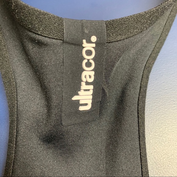 ULTRACOR Terrain Contrail Check Sports Bra - Picture 8 of 9